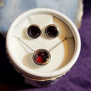 White House Black Market jewelry set.